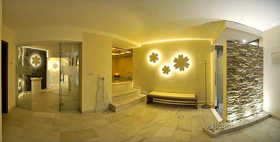 Hotel Touring Dolomites