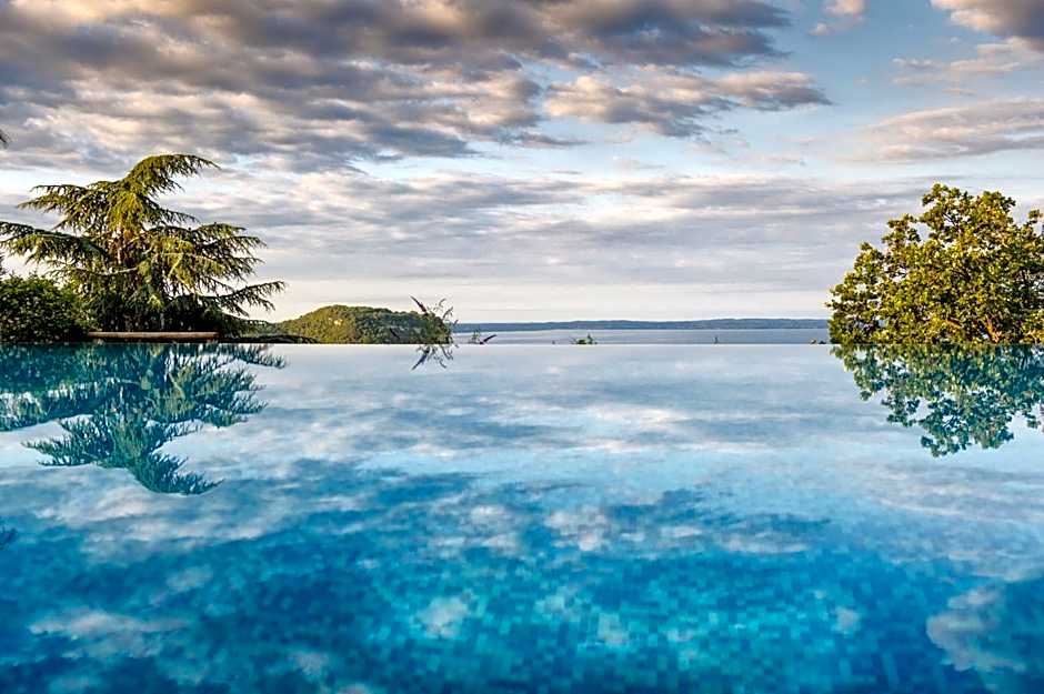 Madrigale Panoramic&Lifestyle Hotel