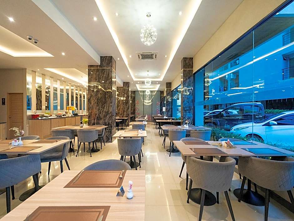 Patong Bay Residence