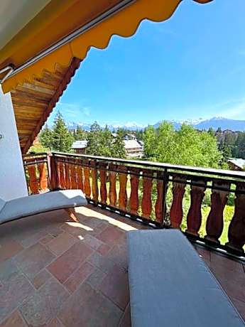 Apartment with Balcony