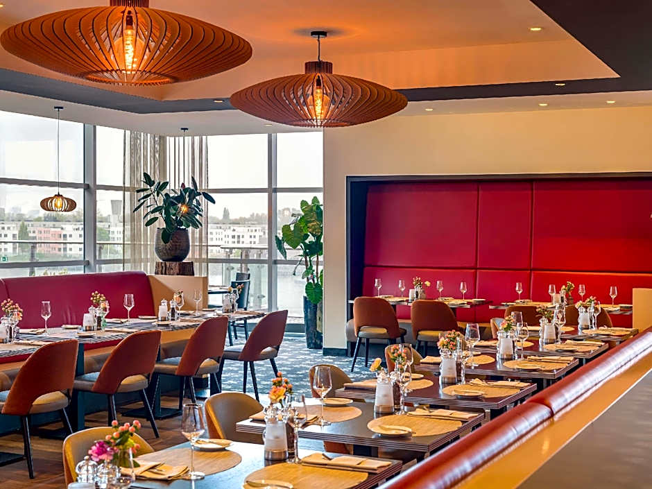 Movenpick Hotel Amsterdam City Centre