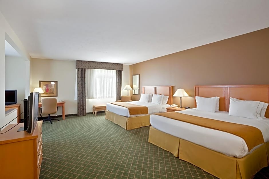 Holiday Inn Express Hotel & Suites Lincoln South, an IHG Hotel