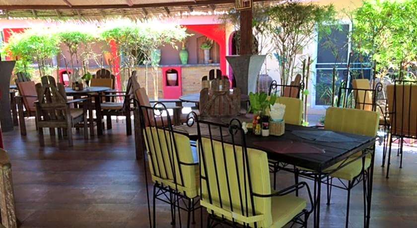 Pandora Lifestyle Hotel