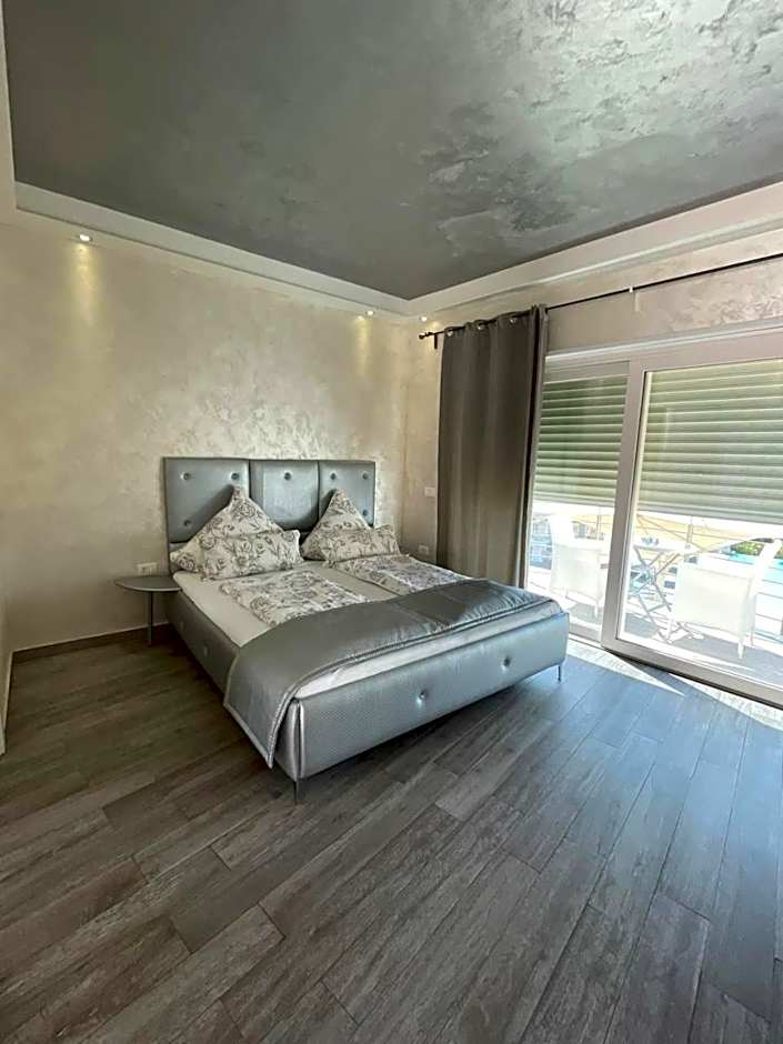 Photo 1 of 15 of Deluxe, Sea View