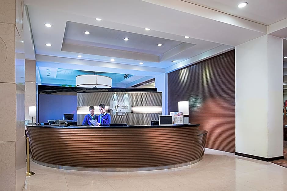 Holiday Inn Express Zhengzhou Zhongzhou By IHG