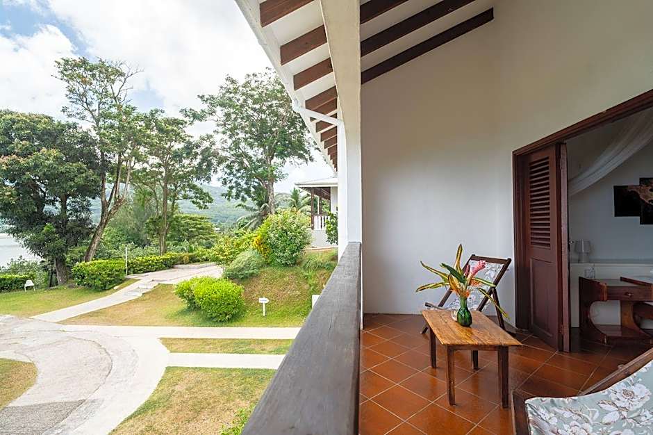 La Residence Villas & Studios