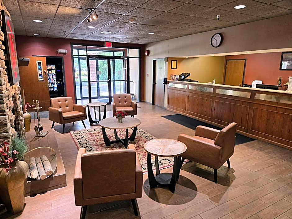 Fulton Hotel - Oswego Riverfront