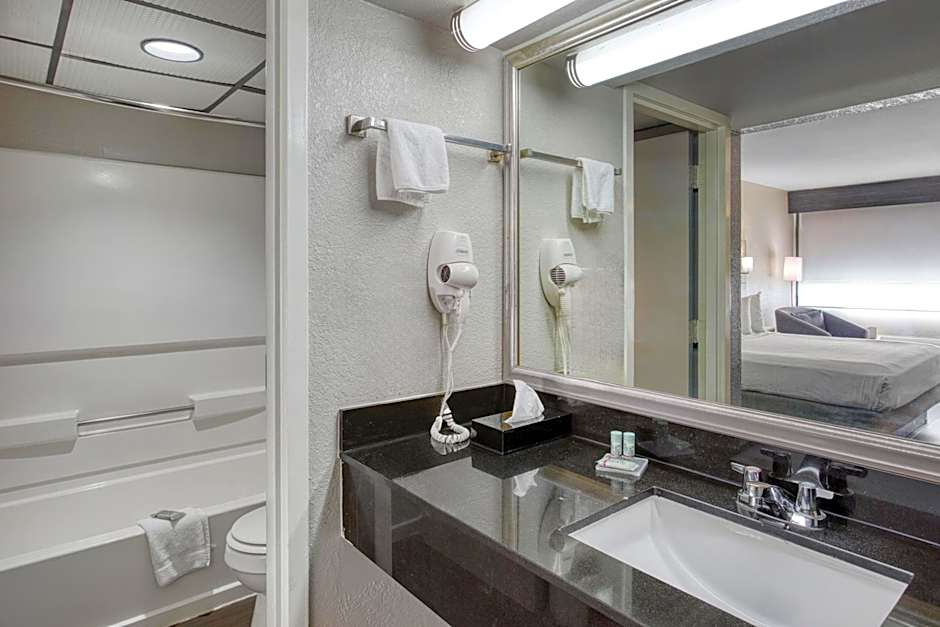 Best Western Executive Inn