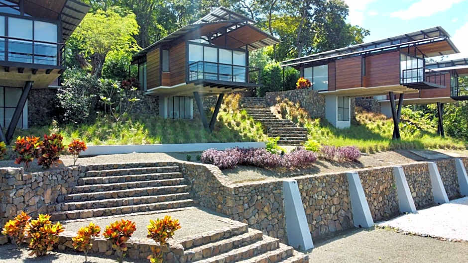 Pacific Kalokairi - Adults Only