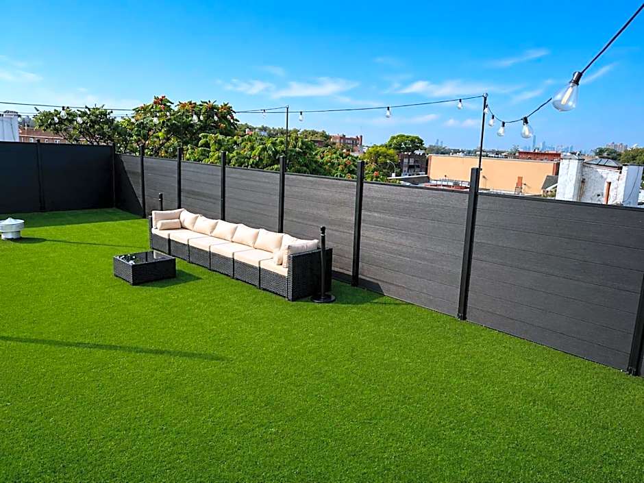 Bay Ridge ApartHotel