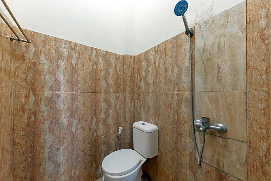 RedDoorz near Mall Boemi Kedaton 2 Lampung