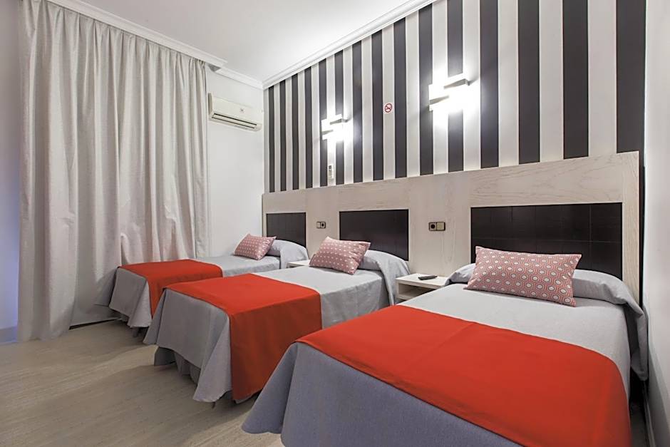 Photo 1 of 13 of Triple Room
