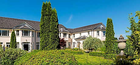 Nuremore Estate