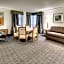 DoubleTree by Hilton Milwaukee Downtown