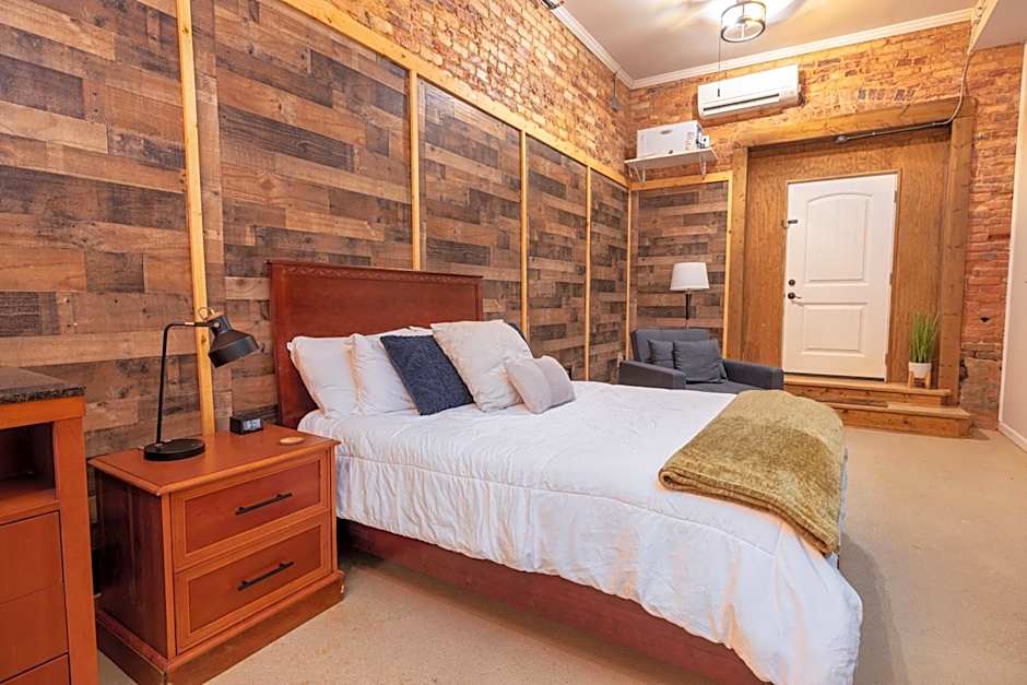 Hartwell Suites