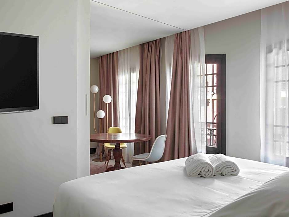 Amor de Dios 17 Boutique Apartments