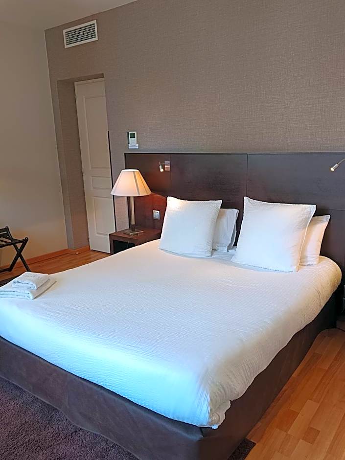 Hôtel Restaurant l'Hirondelle