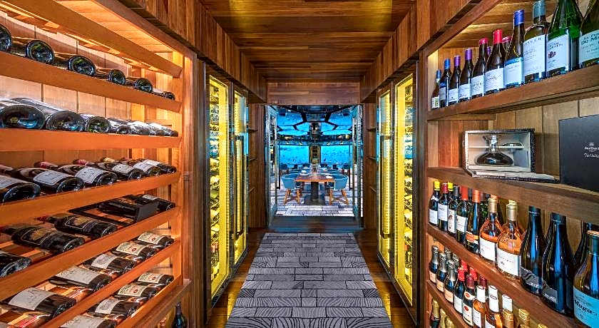 Anantara Kihavah Villas Resort