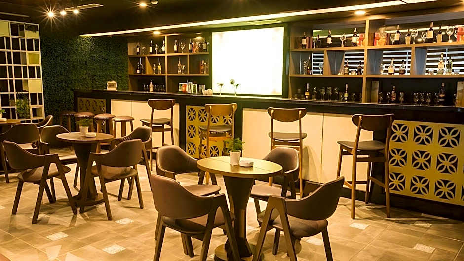 Muong Thanh Luxury Phu Tho Hotel.