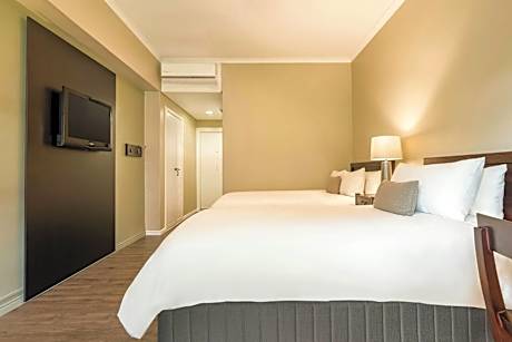 Family Room, 2 Double Beds