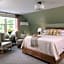 Wolf Cove Inn