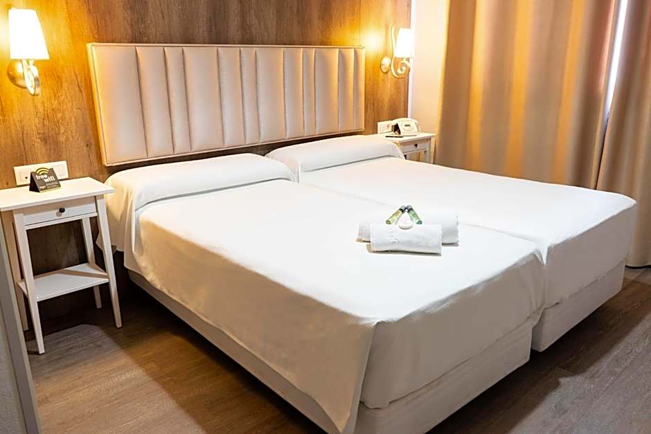 Hotel Sercotel Doña Carmela