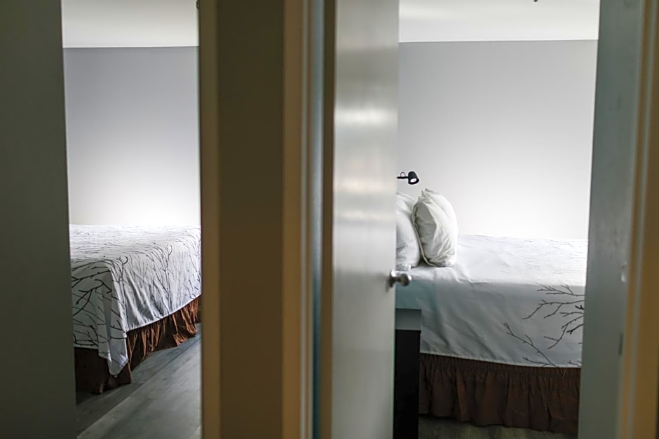 Friday Harbor Suites