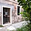 Casa Del Melograno