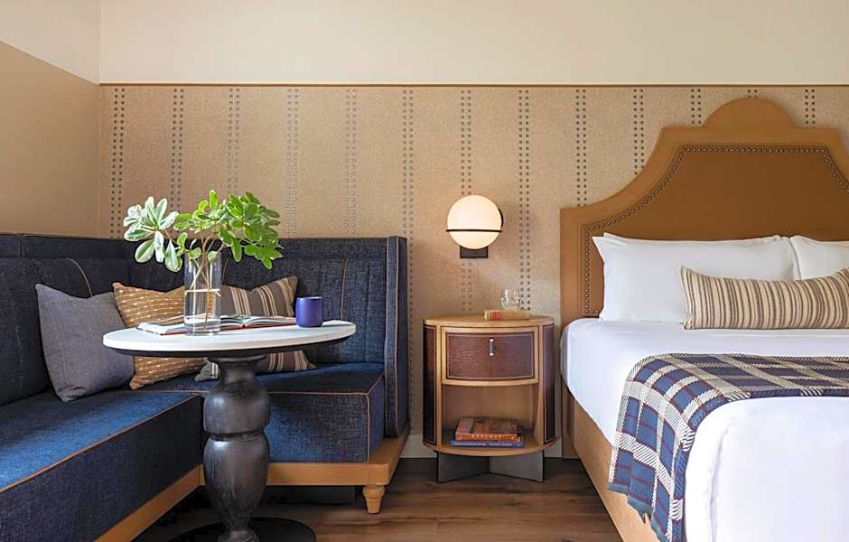 Estancia La Jolla Hotel Spa