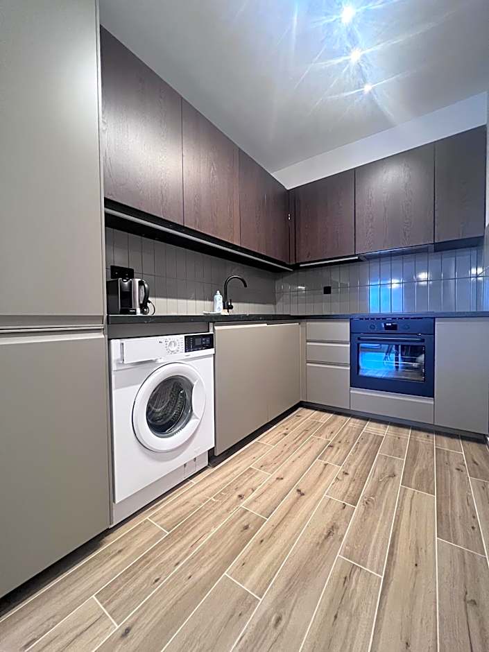 RH Suites