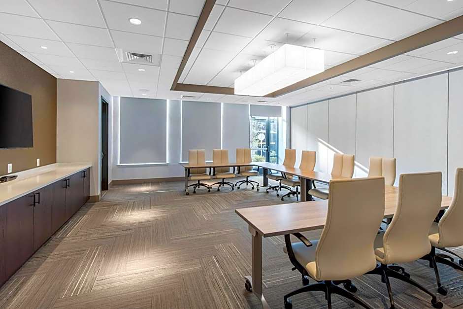 Cambria Hotel College Park