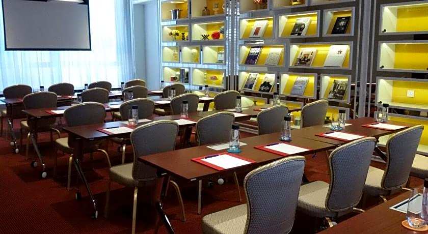 Hotel Indigo Hong Kong Island By IHG