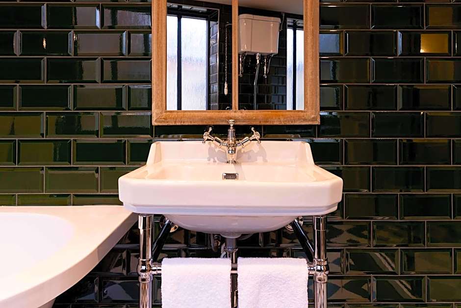 The Dirty Bottles Hotel