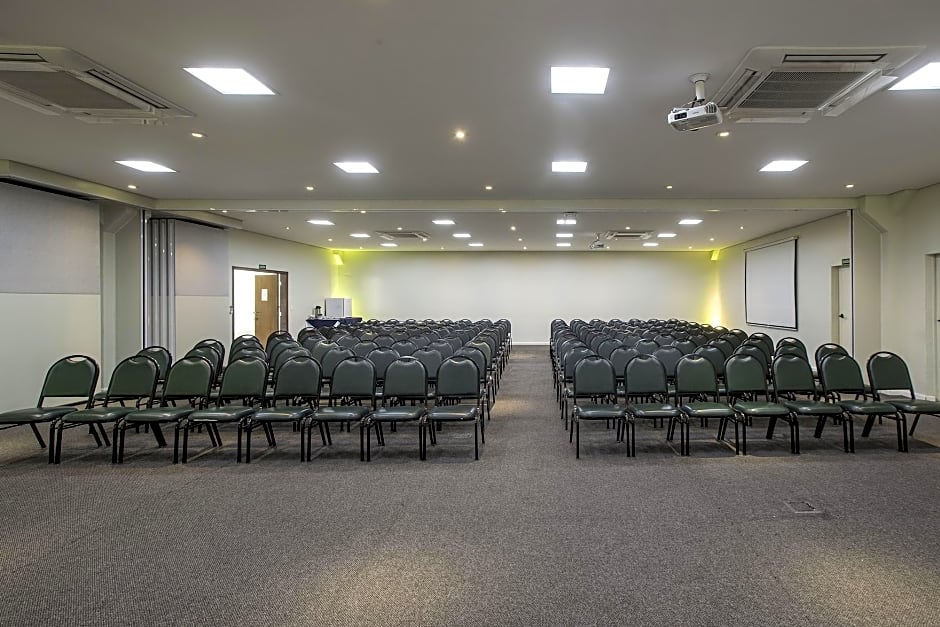 Valinhos Plaza Hotel