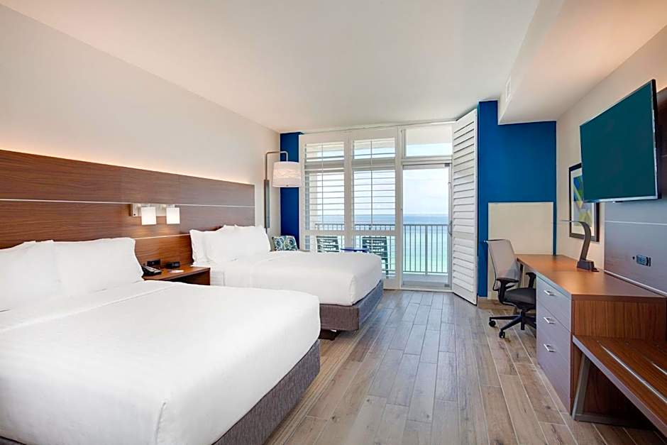 Holiday Inn Express & Suites Panama City Beach - Beachfront By IHG