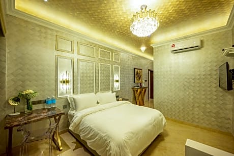 Ritz Residence @ Imago Mall Loft B