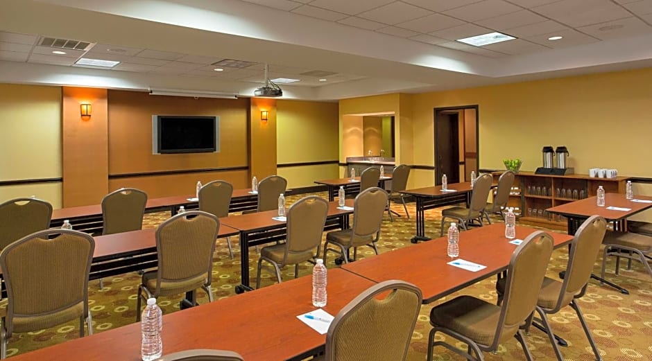 Hyatt Place El Paso Airport