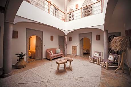 Riad Tizou