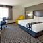 La Quinta Inn & Suites by Wyndham Oshkosh