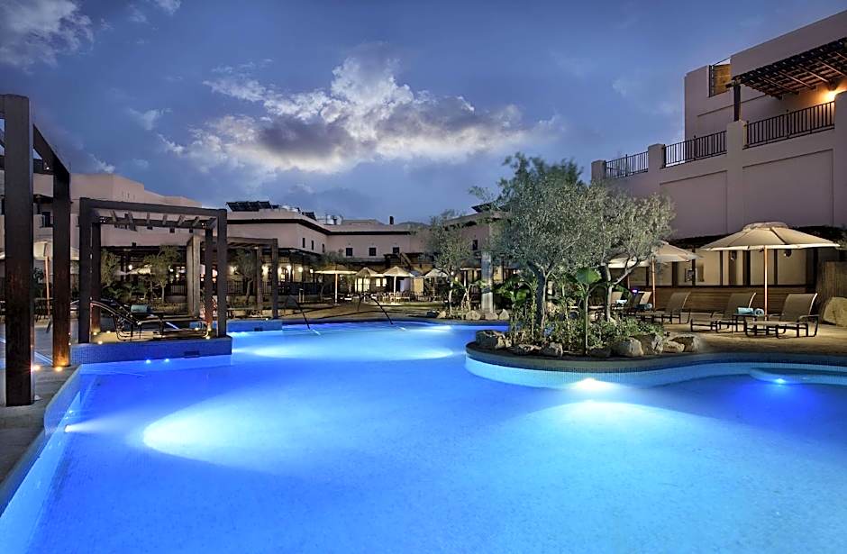 Atana Musandam Resort