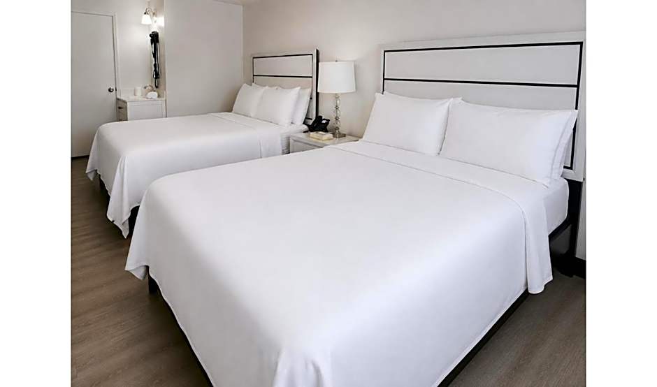 The Lancaster Motel By OYO Ronks near Paradise