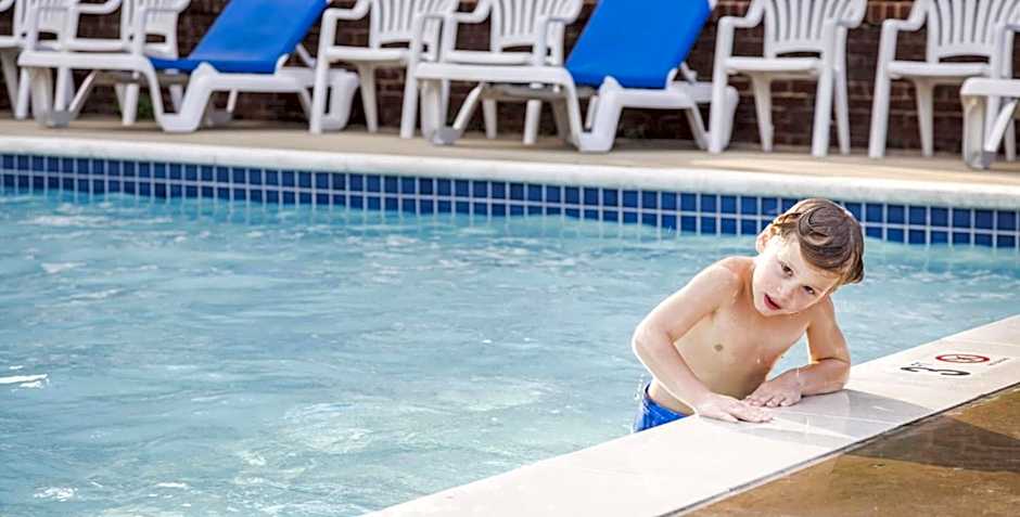 Williamsburg Woodlands Hotel & Suites, an official Colonial Williamsburg Hotel