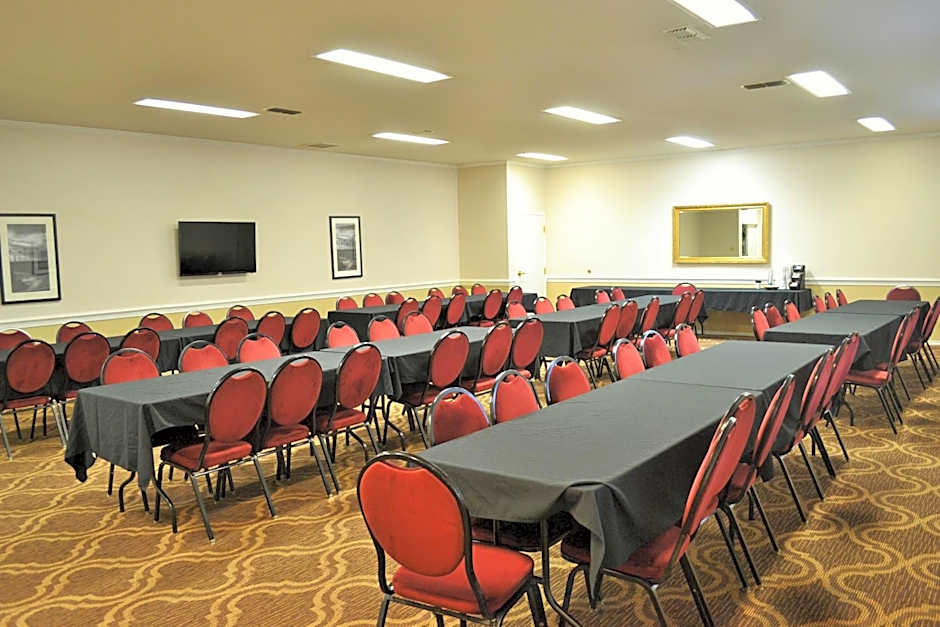 Ashmore Inn And Suites Lubbock