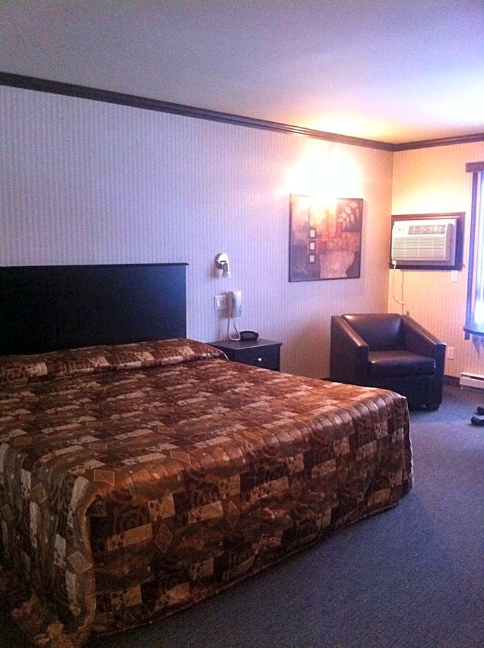 Ramada by Wyndham Laval