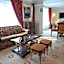 Stone Bridge Hotel