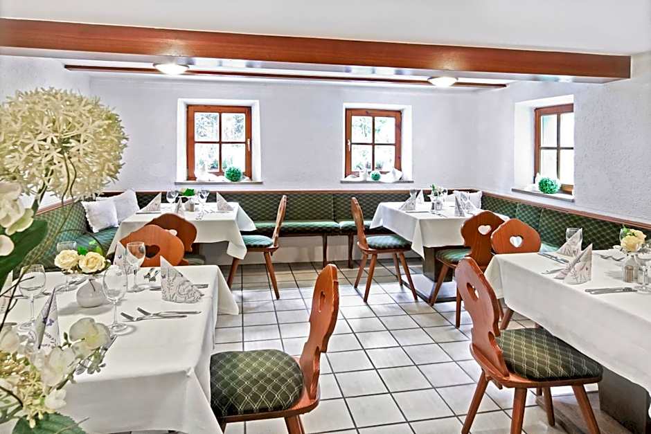 Waldhotel Bächlein