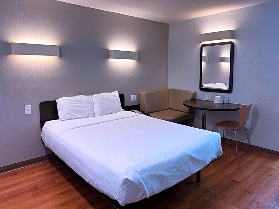 Motel 6-Simi Valley, CA