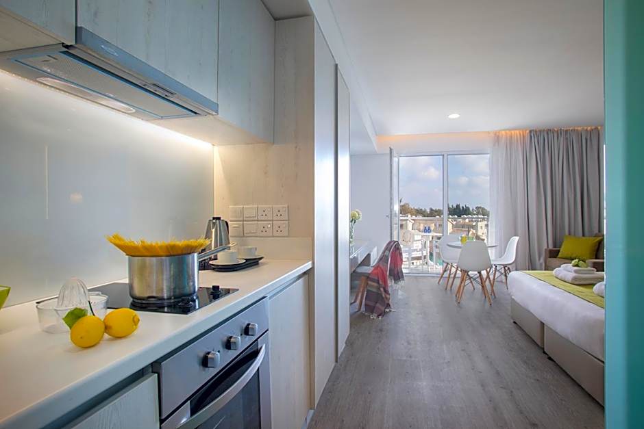 Anemi Hotel & Suites