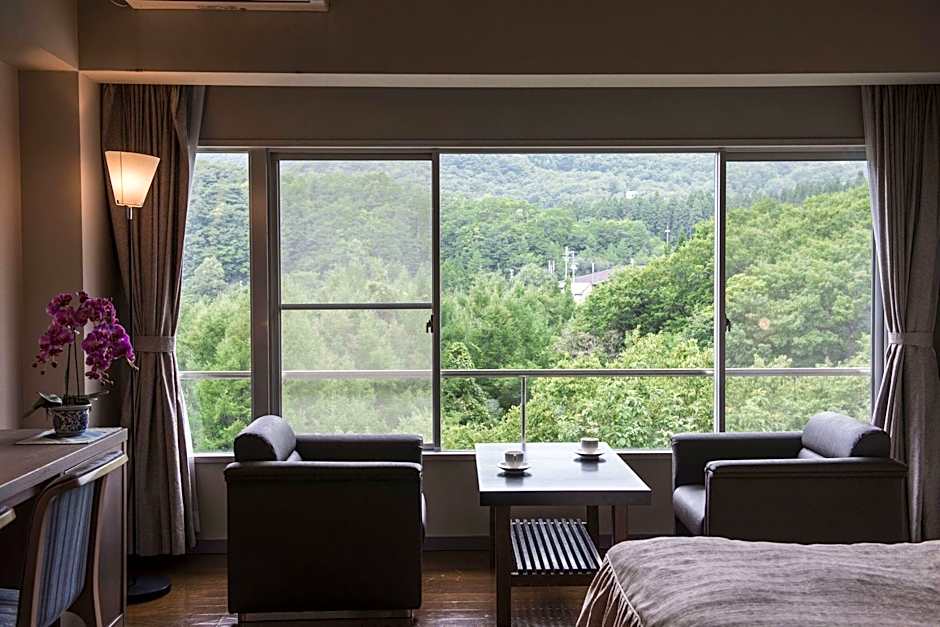 Takamiya Hotel Lucent