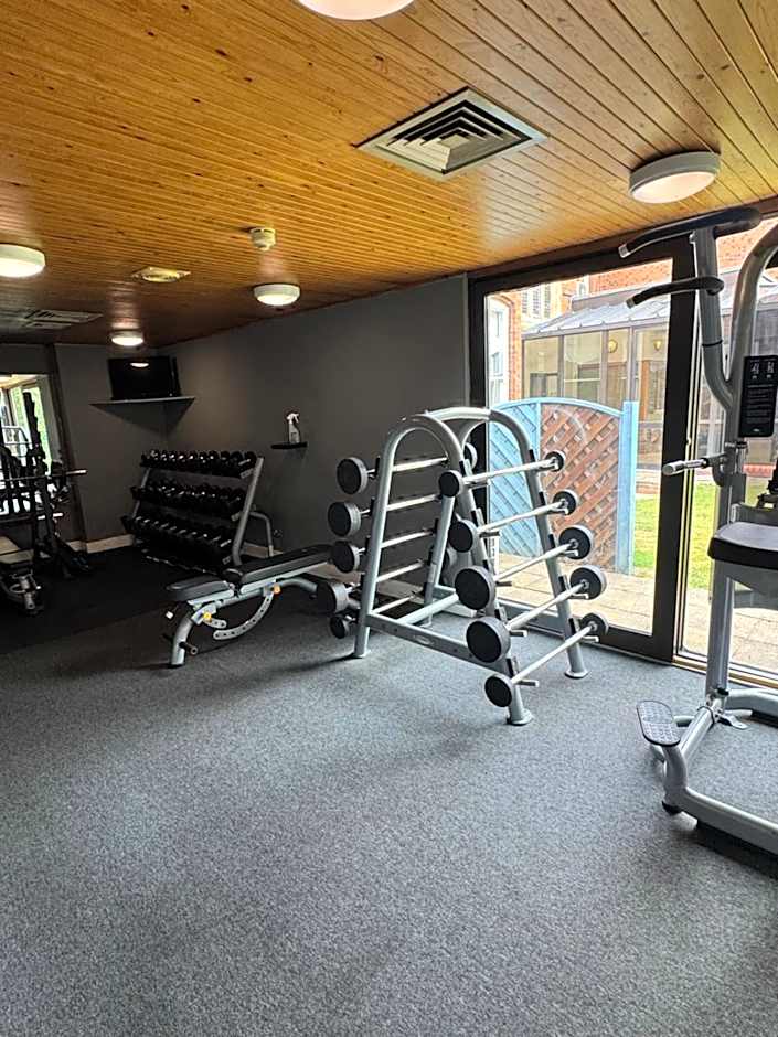 Mercure Hull Grange Park Hotel